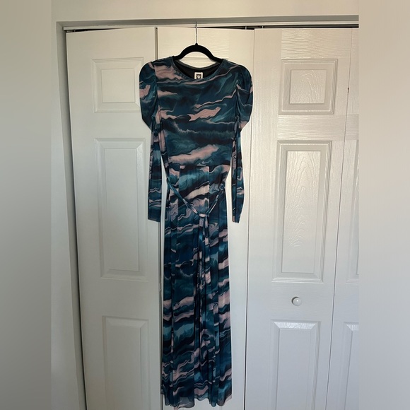 Elegant Multicolor Long Sleeve Dress - Picture 1 of 4
